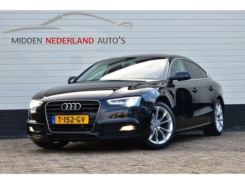 Zwart Gebruikt 2015 Audi A5 S-Line Coupé | € 17.750 (Eerlijke prijs) - Afbeelding 1/4