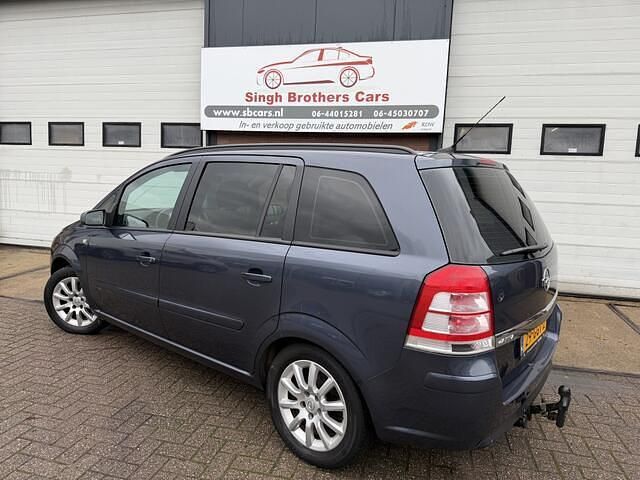 Occasion Opel Zafira 140 PK (102 kW) 2008 Grijs (metallic) MPV