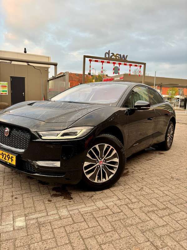 Zwart Gebruikt 2018 Jaguar I-Pace S SUV | € 21.890 (Eerlijke prijs) - Afbeelding 1/4