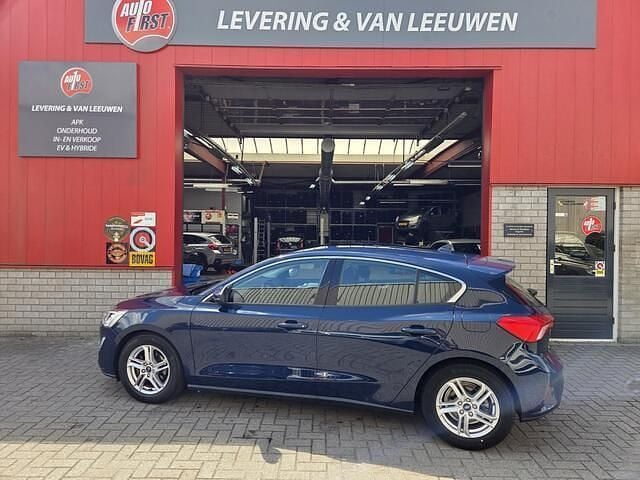 Blauw Gebruikt 2019 Ford Focus Business Edition Hatchback | € 15.750 (Goede deal) - Afbeelding 1/3