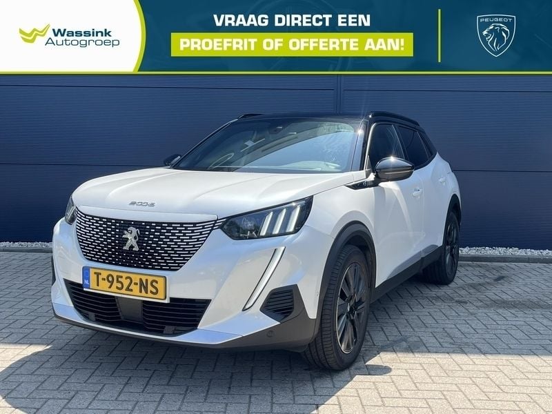 Wit Gebruikt 2023 Peugeot e-2008 GT SUV | € 23.935 - Afbeelding 1/4