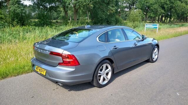 Occasion Volvo S90 Momentum 258 PK (189 kW) 2017 Grijs Sedan