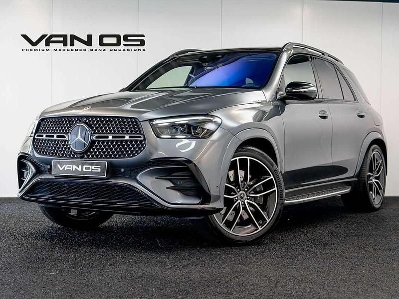 Grijs Gebruikt 2023 Mercedes GLE350 AMG line SUV | € 89.995 - Afbeelding 1/4