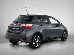 Occasion Toyota Yaris Executive 99 PK (72 kW) 2019 Grijs metallic Hatchback