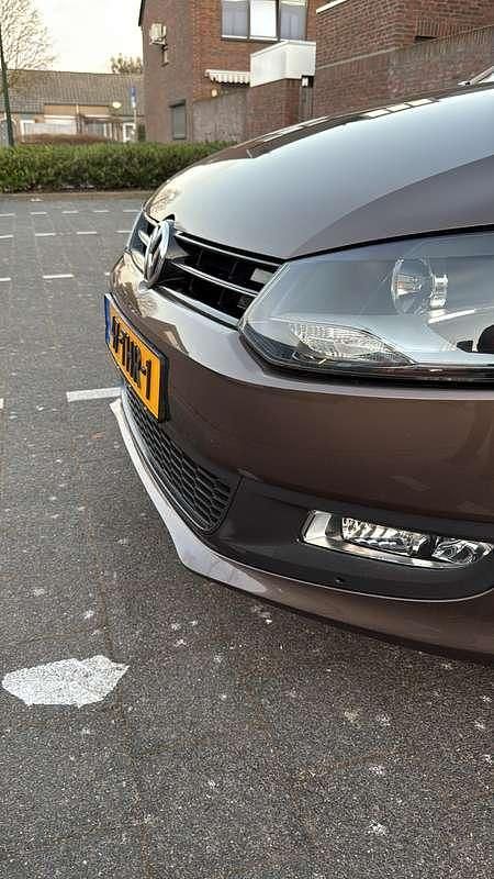 Occasion VW Polo Comfortline 90 PK (66 kW) 2012 Bruin Sedan