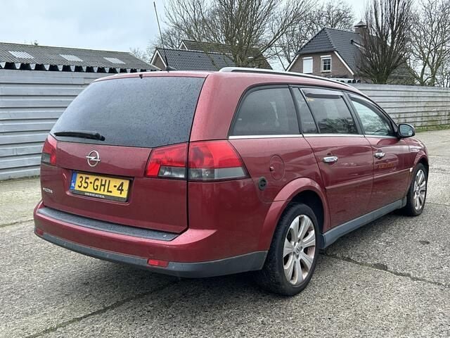 Occasion Opel Vectra Executive 140 PK (102 kW) 2008 Rood Stationwagen