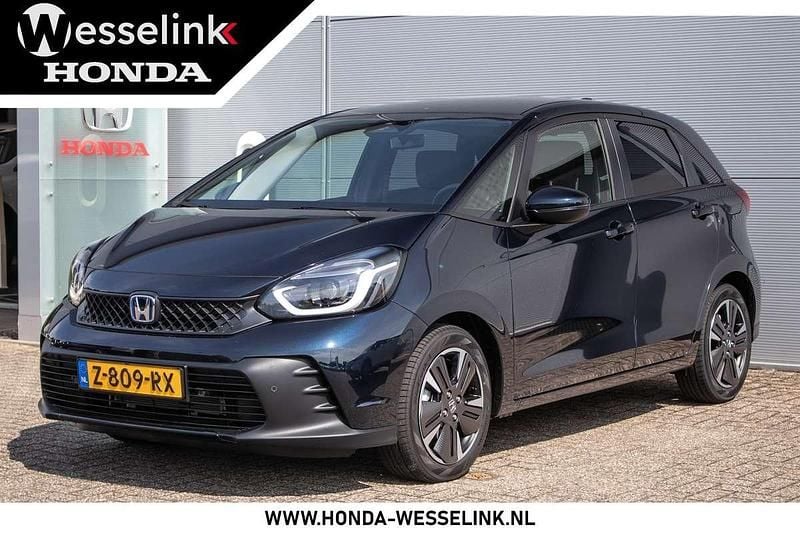 Blauw, metallic lak Gebruikt 2024 Honda Jazz Advance Hatchback | € 27.450 (Goede deal) - Afbeelding 1/4