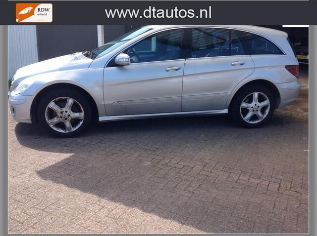 Grijs Gebruikt 2006 Mercedes R320 MPV | € 2.750 (Eerlijke prijs) - Afbeelding 1/4