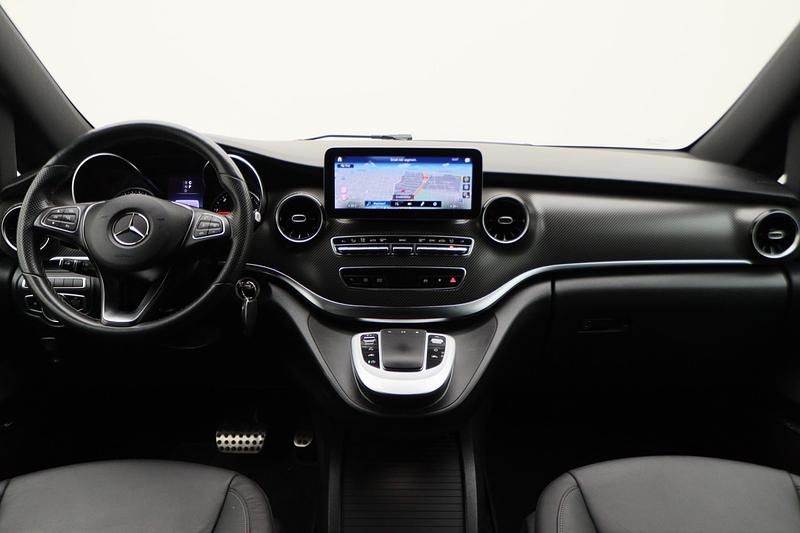 Occasion Mercedes V300 Avantgarde Edition 241 PK (177 kW) 2020 Grijs MPV