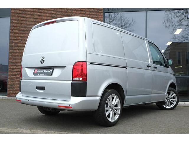 Occasion VW T6.1 150 PK (110 kW) 2022 Zilver Van
