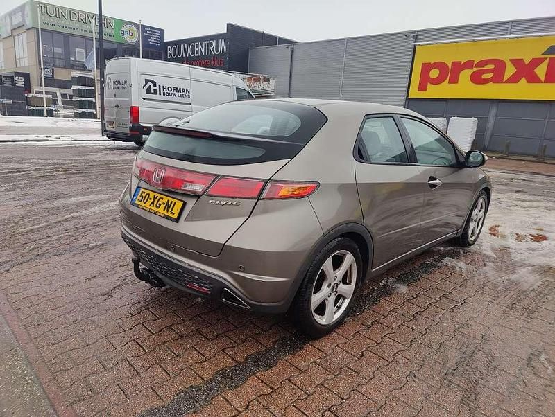 Occasion Honda Civic Comfort 140 PK (102 kW) 2007 Grijs Hatchback