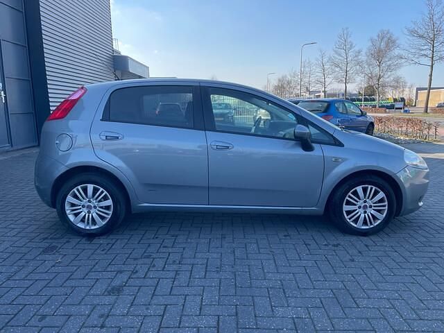 Occasion Fiat Grande Punto Active 77 PK (56 kW) 2008 Grijs Hatchback