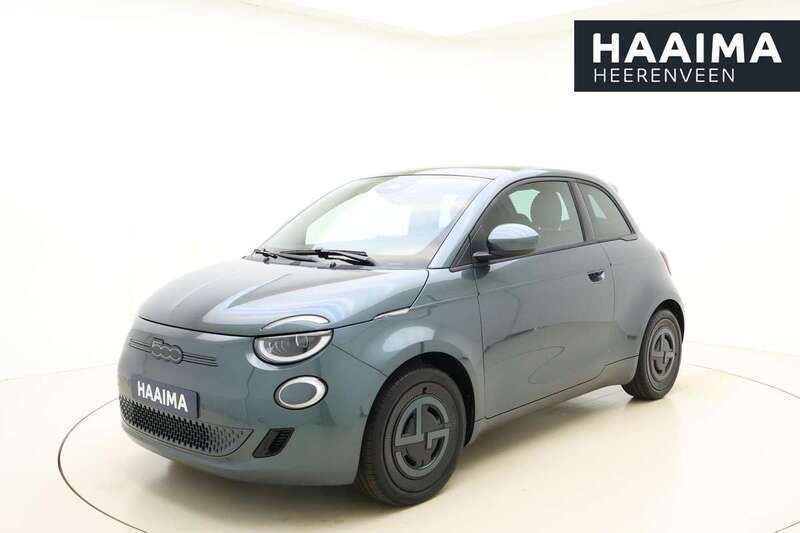 Groen Nieuw 2025 Fiat 500e Hatchback | € 41.950 - Afbeelding 1/4