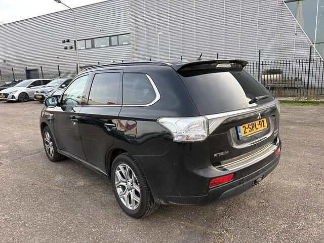 Occasion Mitsubishi Outlander Instyle 121 PK (88 kW) 2013 Zwart SUV