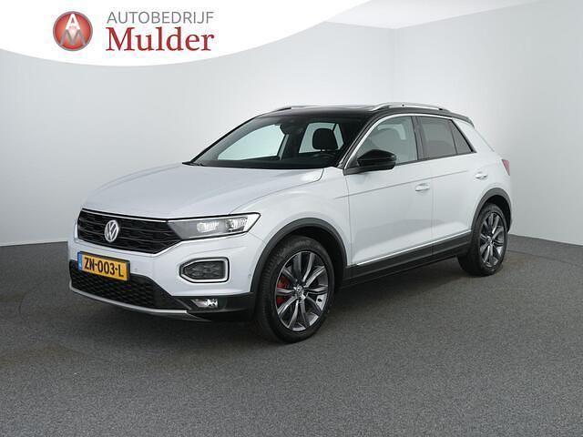 Wit Occasion 2019 VW T-Roc Sportline SUV | € 22.945 (Eerlijke prijs) - Afbeelding 1/4