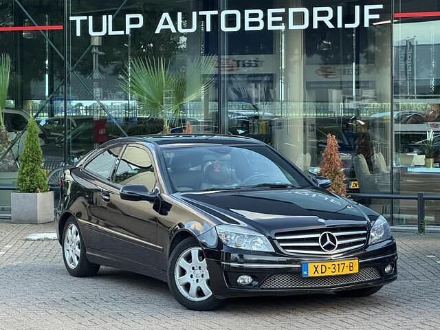 Zwart Gebruikt 2008 Mercedes CLC180 Hatchback | € 5.749 - Afbeelding 1/4