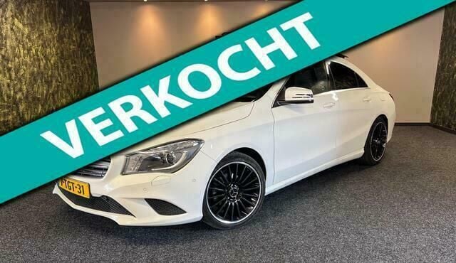 Wit Gebruikt 2014 Mercedes CLA180 Ambition Sedan | € 14.950 - Afbeelding 1/4
