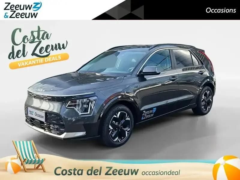 Interstellar grey Gebruikt 2024 Kia e-Niro Advance SUV | € 34.945 (Goede deal) - Afbeelding 1/4