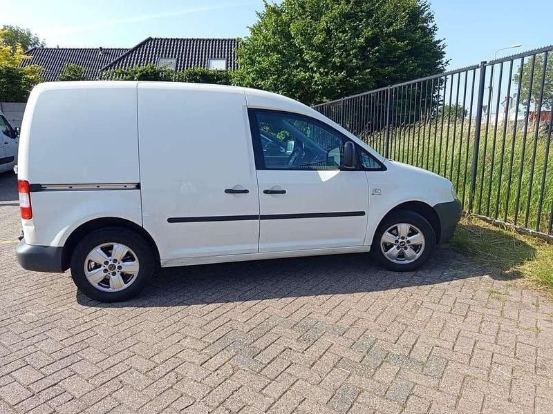 Wit Gebruikt 2007 VW Caddy MPV | € 2.600 (Eerlijke prijs) - Afbeelding 1/4