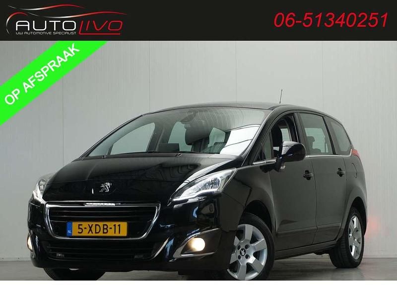 Zwart, metallic lak Gebruikt 2014 Peugeot 5008 Active MPV | € 8.795 (Duur) - Afbeelding 1/4
