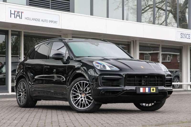 Zwart Gebruikt 2022 Porsche Cayenne Platinum Edition SUV | € 87.400 (Eerlijke prijs) - Afbeelding 1/4