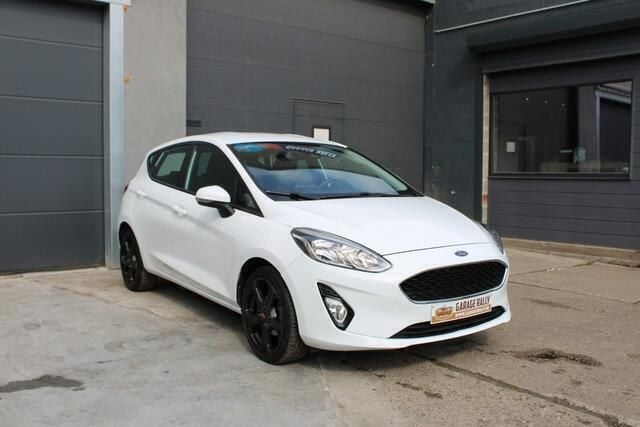 Wit Gebruikt 2018 Ford Fiesta Hatchback | € 9.499 (Super prijs) - Afbeelding 1/4
