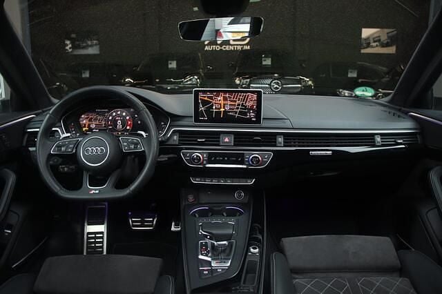 Occasion Audi RS4 Comfort 450 PK (330 kW) 2019 Zwart Stationwagen