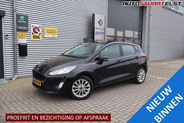Zwart Gebruikt 2020 Ford Fiesta Hatchback | € 12.450 (Goede deal) - Afbeelding 1/4
