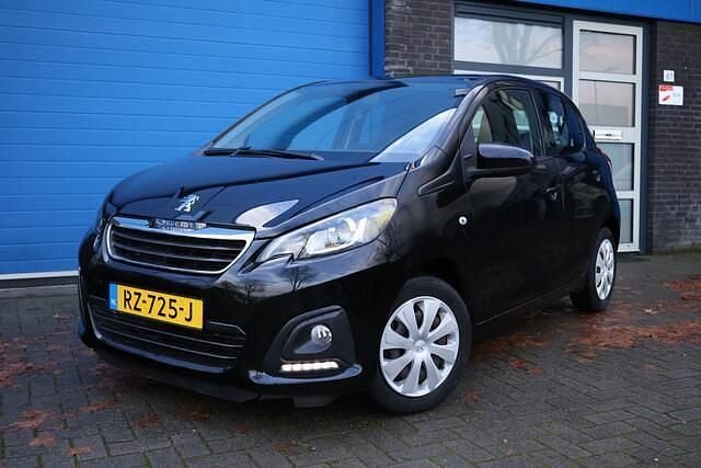 Zwart Gebruikt 2018 Peugeot 108 Active Hatchback | € 6.475 (Goede deal) - Afbeelding 1/4