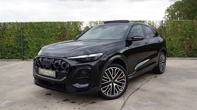 Zwart Nieuw 2025 Audi Q5 Sportback S-Line SUV | € 63.990 - Afbeelding 1/4