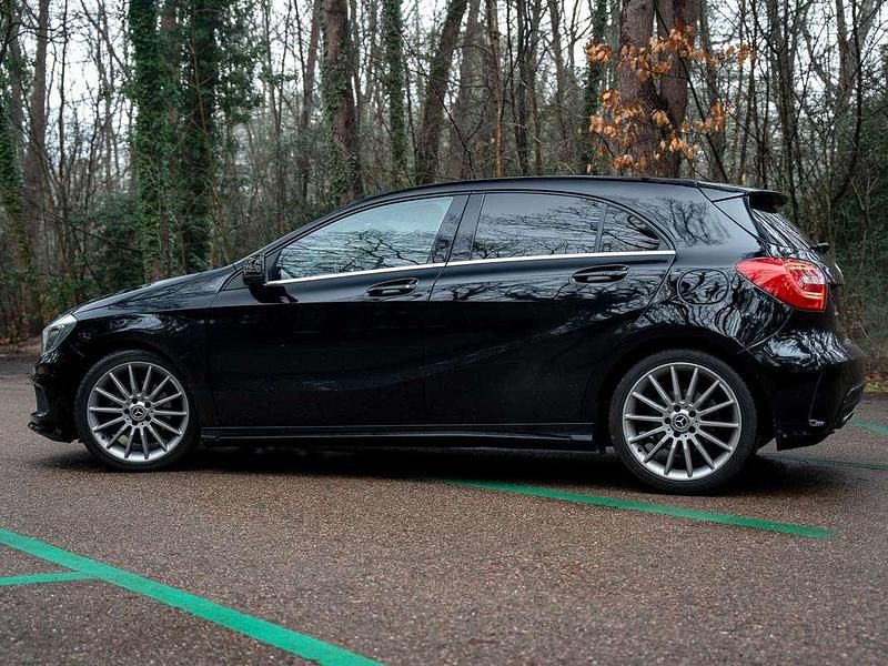 Occasion Mercedes A180 Ambition 122 PK (89 kW) 2013 Zwart Stationwagen