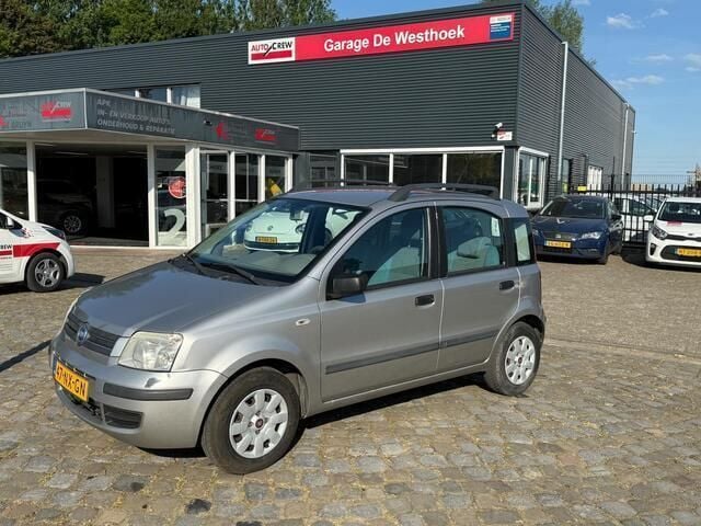 Grijs Gebruikt 2004 Fiat Panda Emotion Hatchback | € 2.450 (Iets duurder) - Afbeelding 1/4