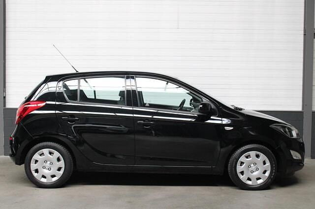 Occasion Hyundai i20 Edition 86 PK (63 kW) 2013 Zwart Hatchback