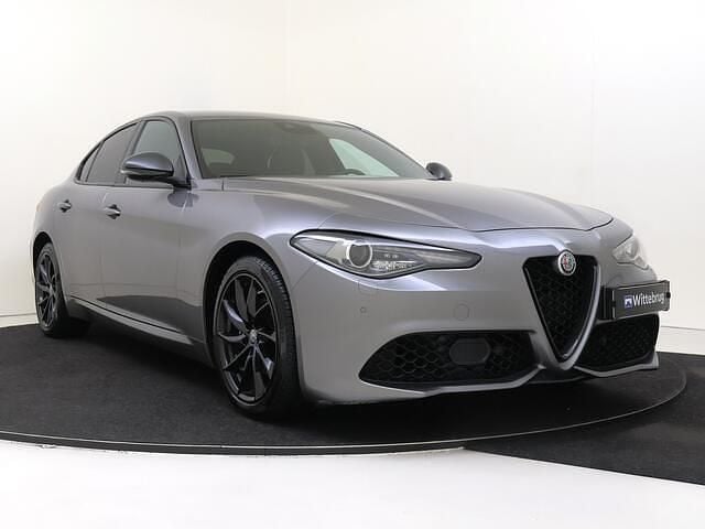 Occasion Alfa Romeo Giulia Super 203 PK (149 kW) 2020 Grijs (metallic) Sedan