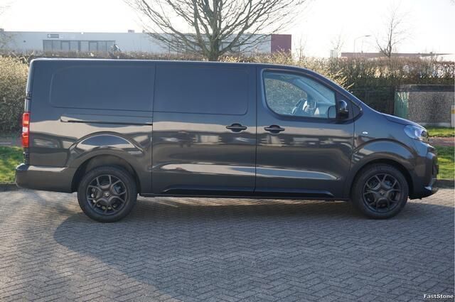 Grijs Nieuw 2024 Citroën Jumpy MPV | € 31.850 (Eerlijke prijs) - Afbeelding 1/1