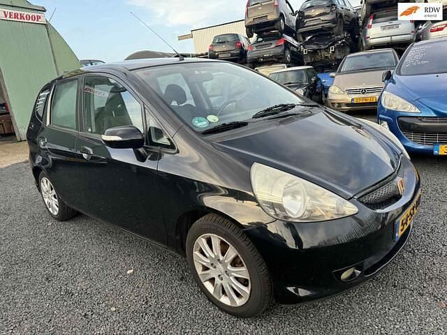 Zwart Gebruikt 2006 Honda Jazz ES Hatchback | € 850 (Eerlijke prijs) - Afbeelding 1/4