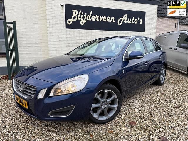 Blauw Gebruikt 2012 Volvo V60 Ocean Race Stationwagen | € 4.450 (Goede deal) - Afbeelding 1/4