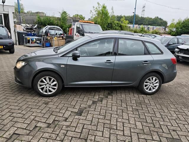 Occasion Seat Ibiza ST Ecomotive 75 PK (55 kW) 2012 Grijs Stationwagen