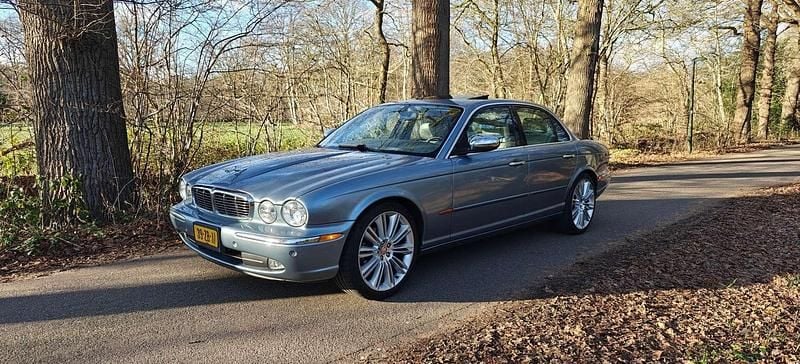 Occasion Jaguar XJ Executive 305 PK (224 kW) 2004 Blauw Sedan