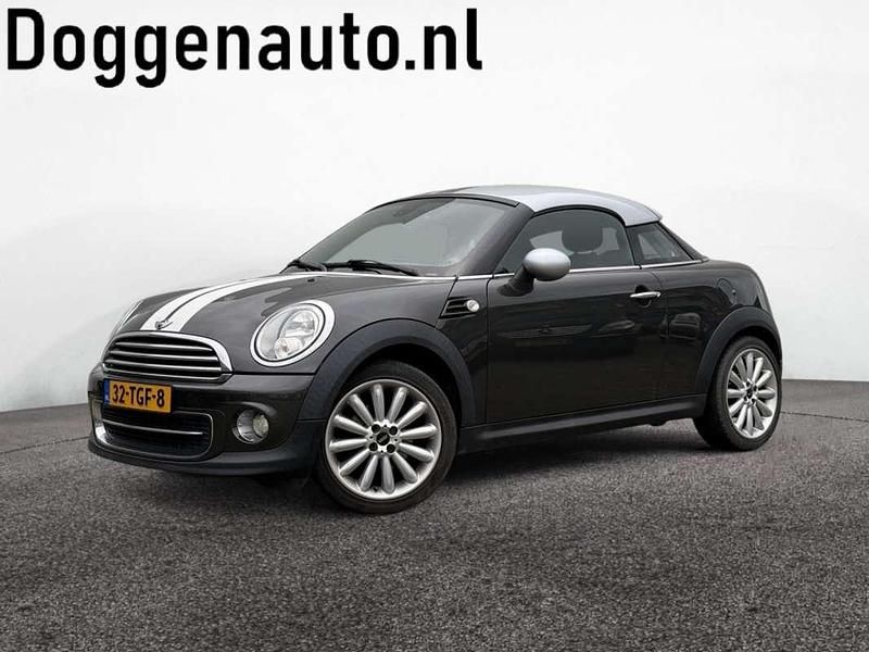 Grijs, metallic lak Gebruikt 2012 Mini Cooper Coupé Chili Coupé | € 8.945 - Afbeelding 1/4