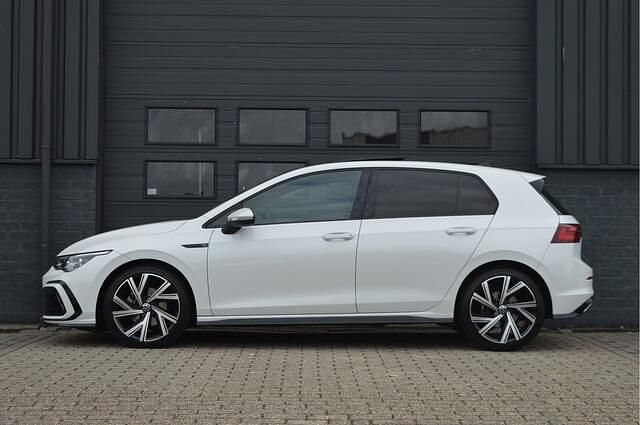 Occasion VW Golf VIII R-line 150 PK (110 kW) 2020 Wit Hatchback