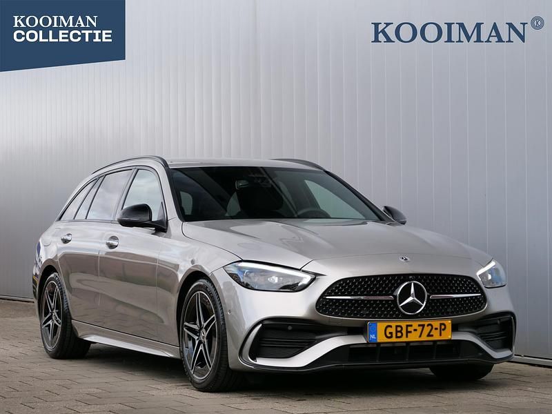 Grijs Gebruikt 2024 Mercedes C200 AMG line Stationwagen | € 49.750 (Iets duurder) - Afbeelding 1/4