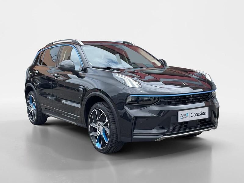 Zwart Gebruikt 2022 Lynk & Co 01 SUV | € 24.440 (Eerlijke prijs) - Afbeelding 1/1