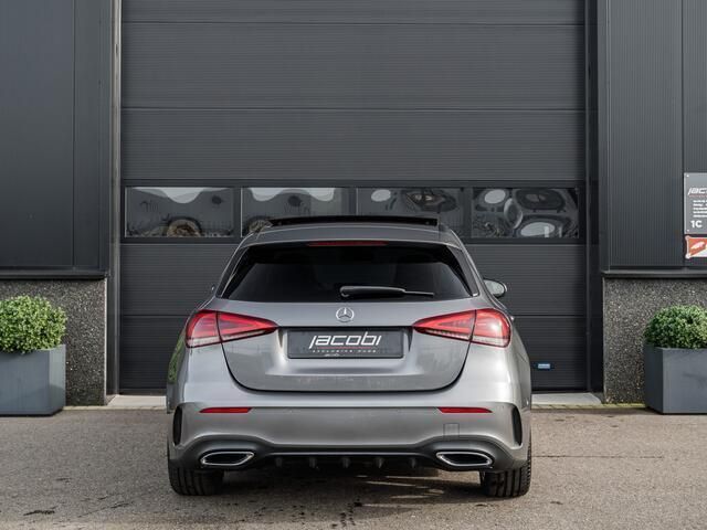Occasion Mercedes A220 AMG line 189 PK (139 kW) 2019 Grijs Hatchback