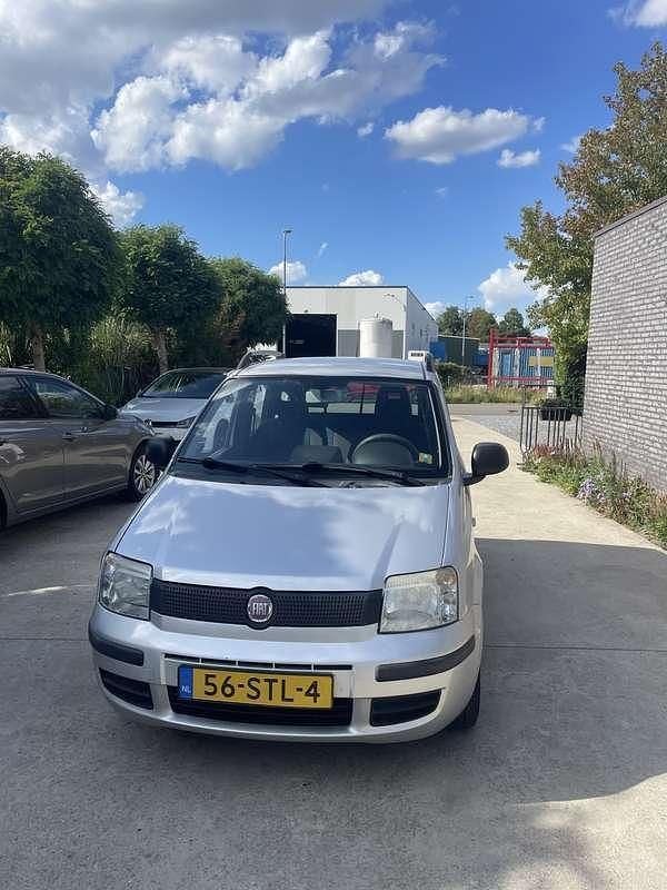 Grijs Gebruikt 2011 Fiat Panda Active Hatchback | € 1.450 (Goede deal) - Afbeelding 1/4