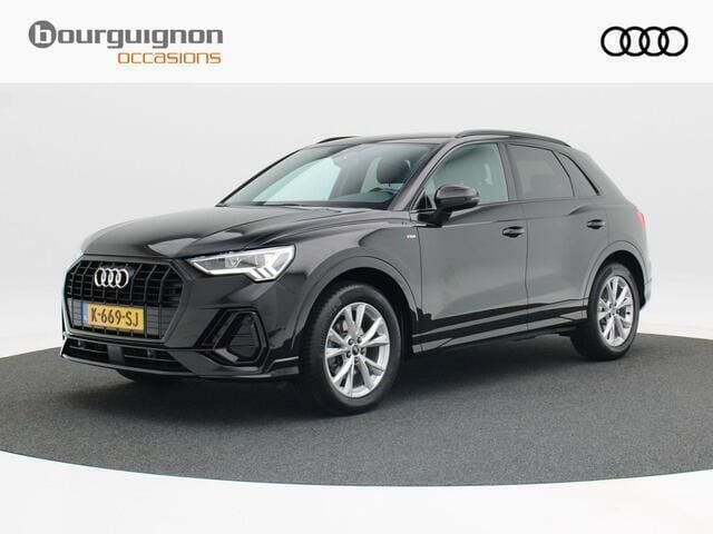 Zwart, metallic lak Gebruikt 2021 Audi Q3 S-Line SUV | € 31.850 (Goede deal) - Afbeelding 1/4
