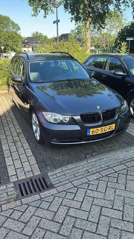 Occasion BMW 320 150 PK (110 kW) 2006 Grijs Stationwagen