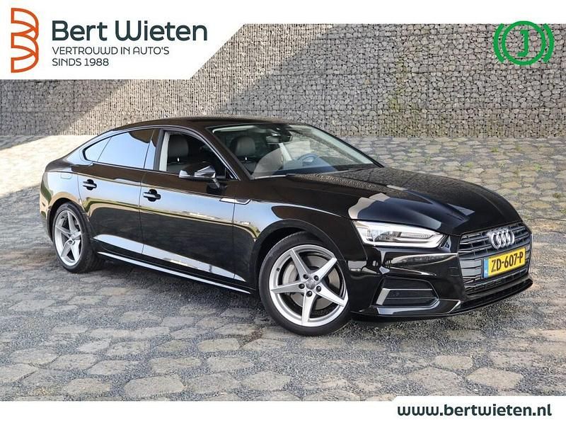 Zwart Gebruikt 2019 Audi A5 Sportback Sport Hatchback | € 29.950 (Goede deal) - Afbeelding 1/3