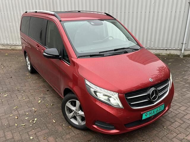 Occasion Mercedes V250 190 PK (139 kW) 2018 Rood (metallic) MPV
