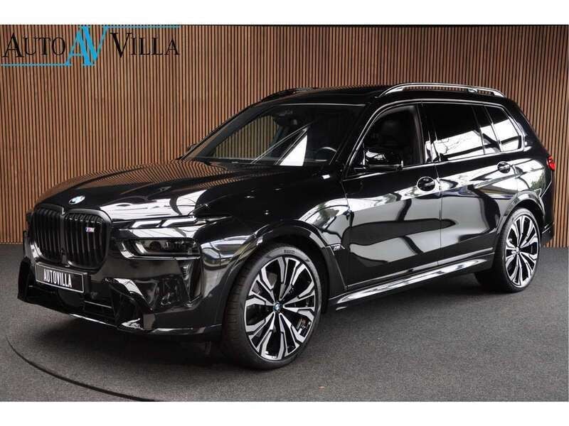 Zwart Gebruikt 2022 BMW X7 M Sport SUV | € 139.750 - Afbeelding 1/4